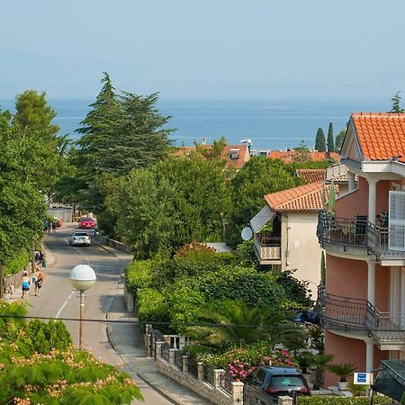 Apartman Adria Malinska Esterno foto