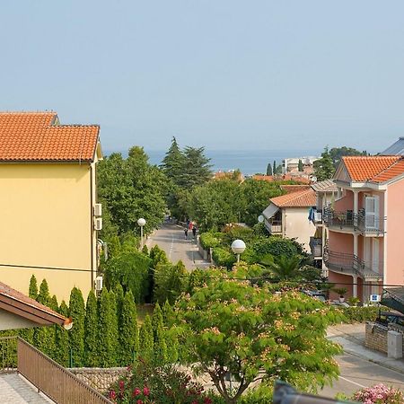 Apartman Adria Malinska Esterno foto