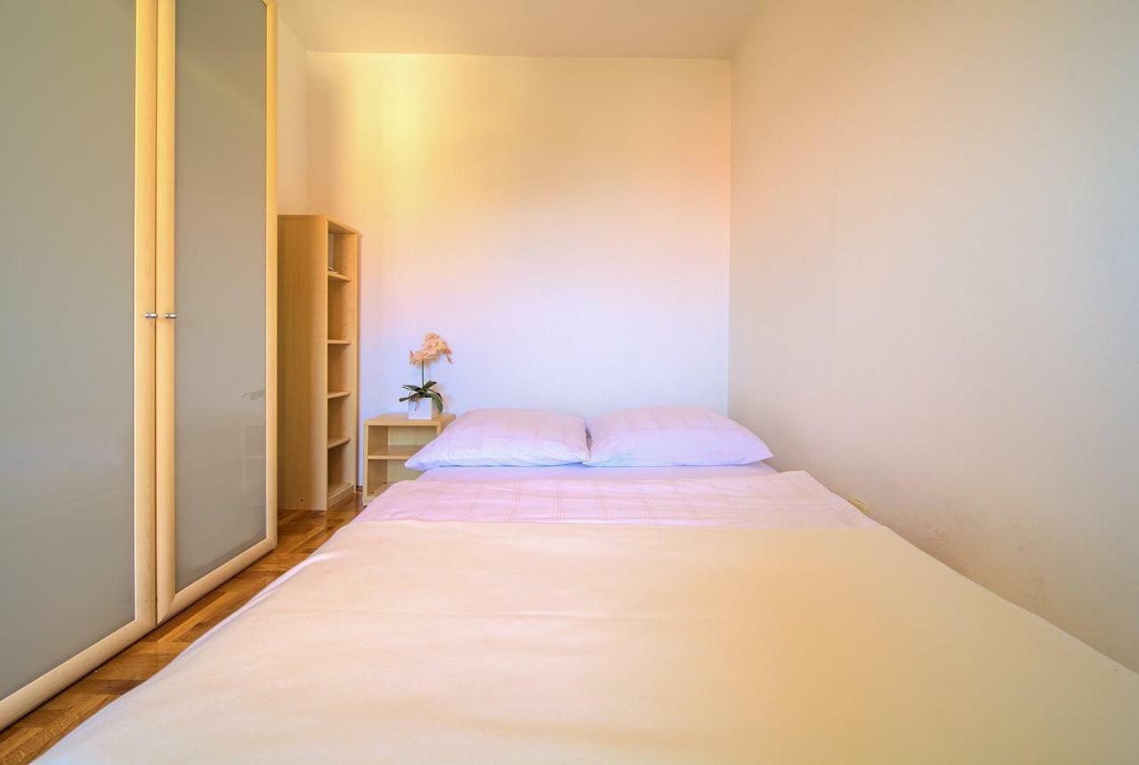 Apartman Adria Malinska Esterno foto